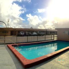 Coral Roc Motel